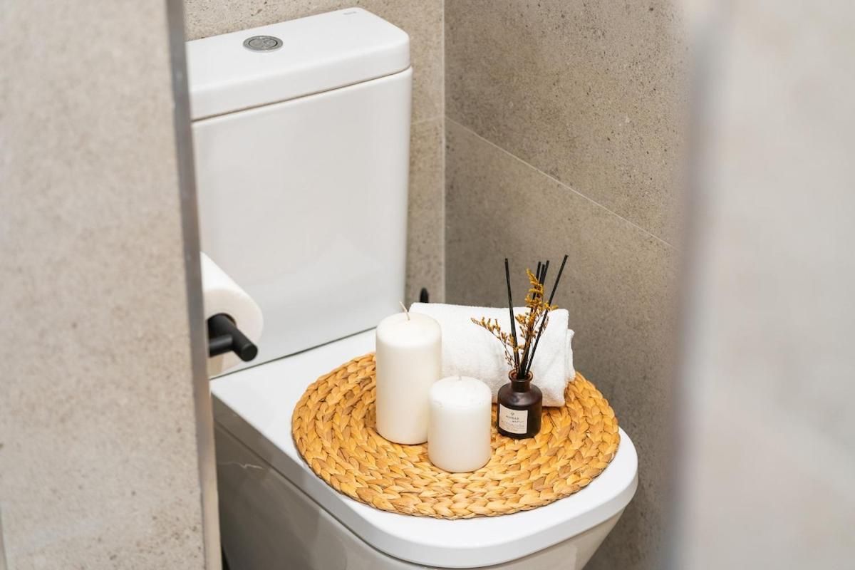 Lodging Apartments Liceu G1 Barcelona Luaran gambar