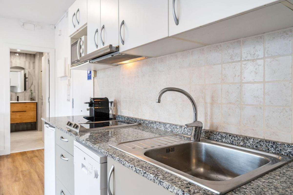 Lodging Apartments Liceu G1 Barcelona Luaran gambar